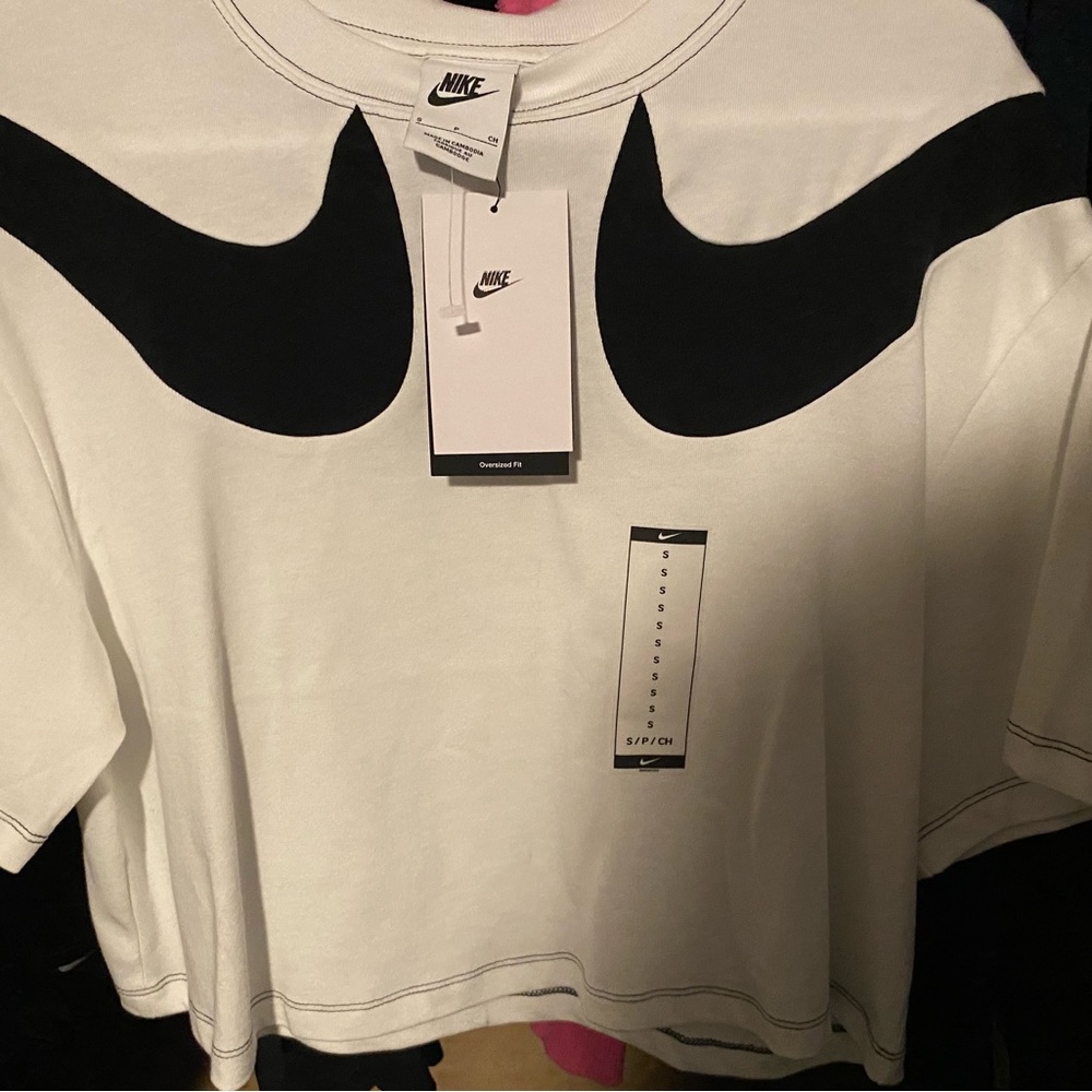BNWT Nike Crop Top